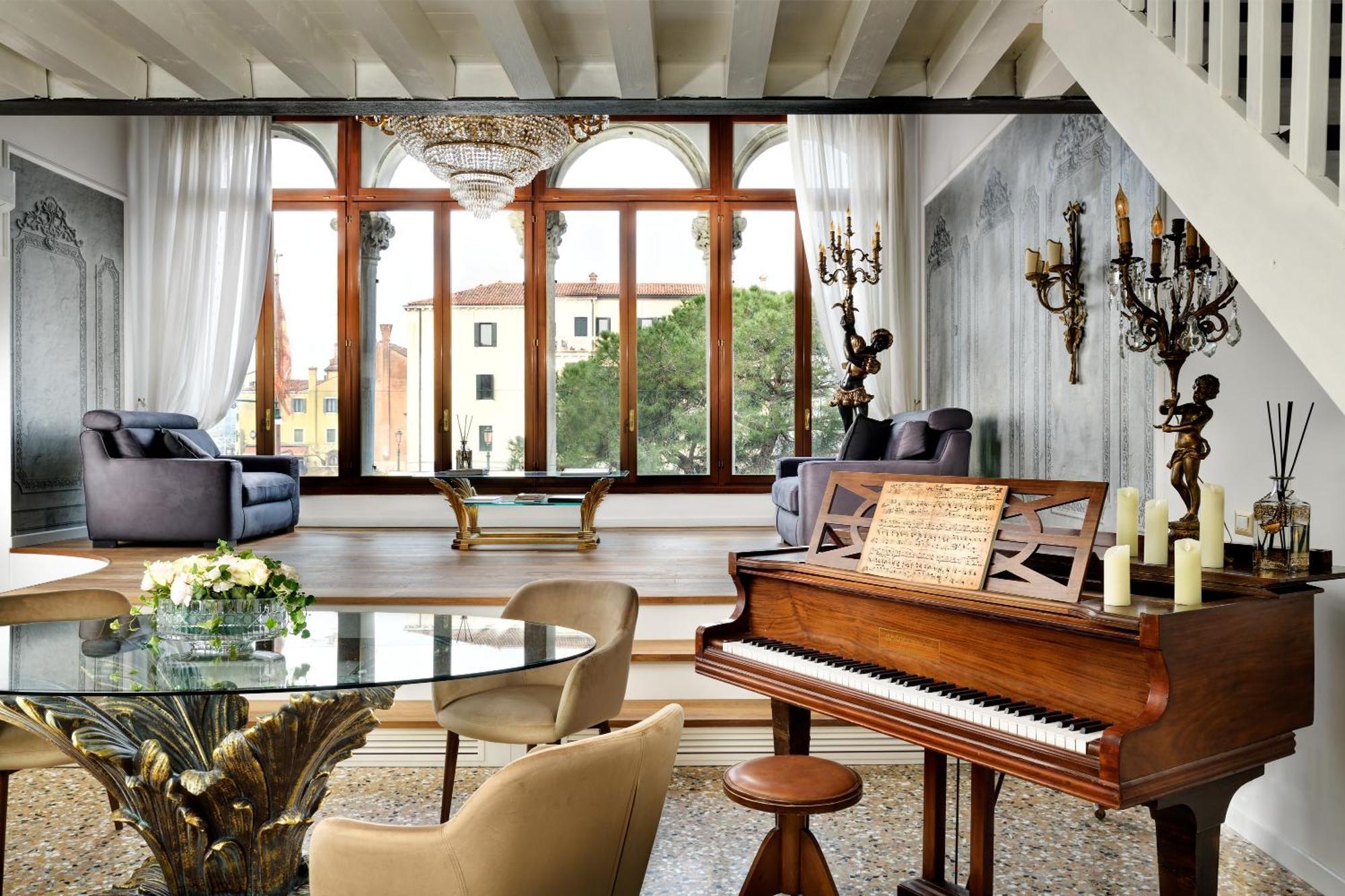 Swan Dolcevita Prestige Stay - Canal View & Exclusive Experience Venezia Eksteriør bilde