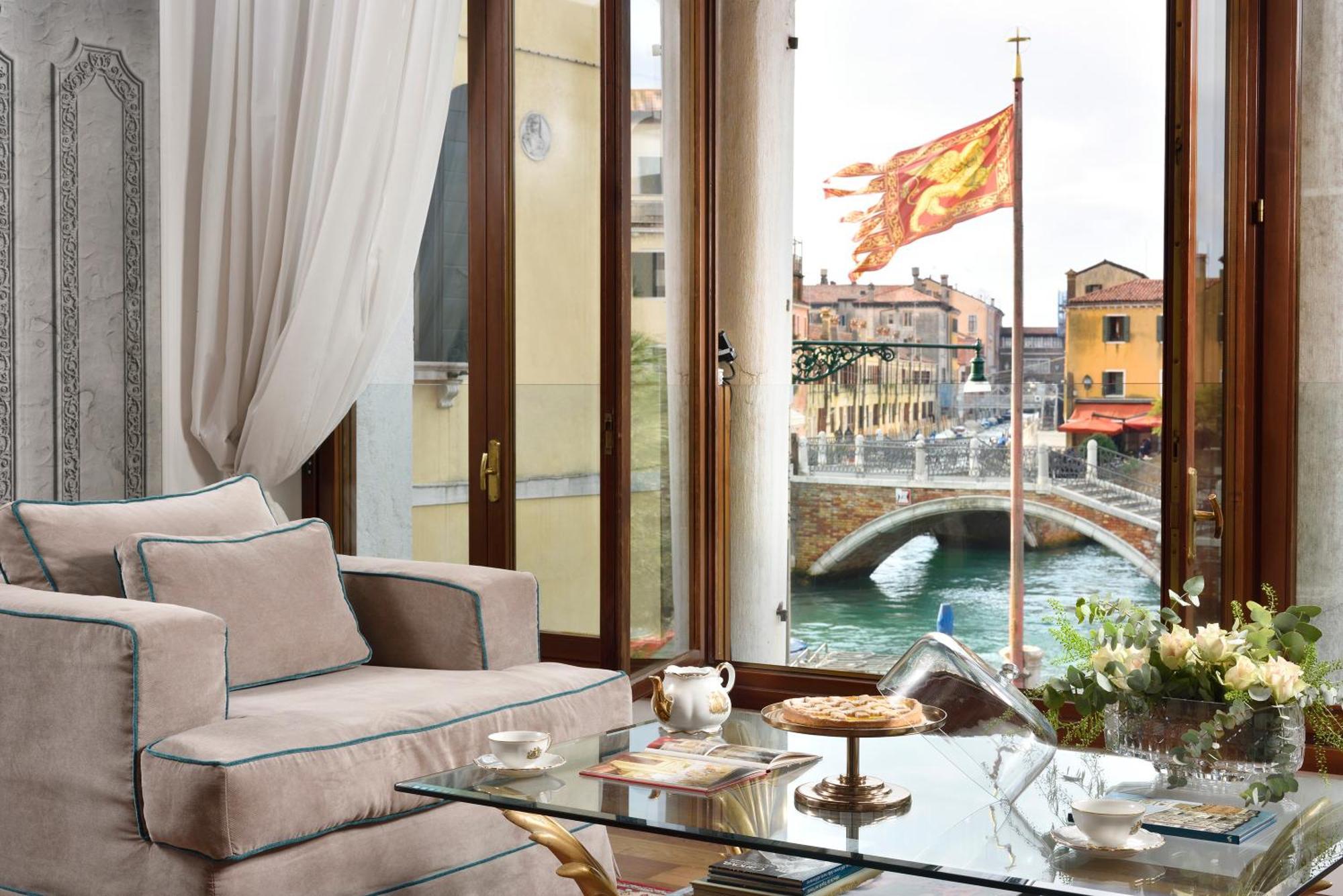 Swan Dolcevita Prestige Stay - Canal View & Exclusive Experience Venezia Eksteriør bilde