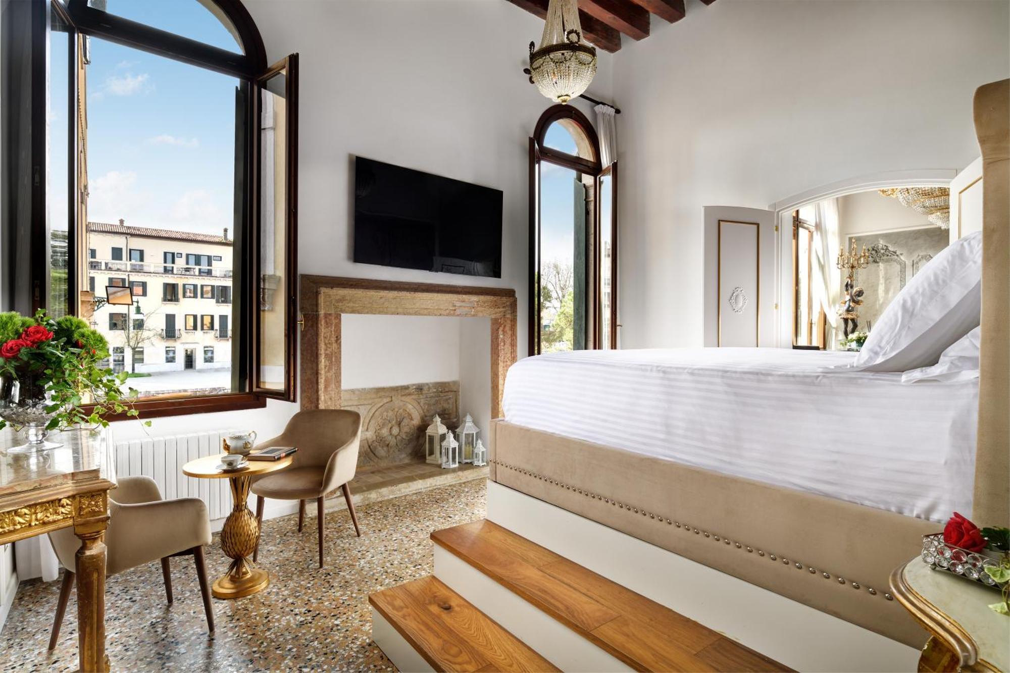 Swan Dolcevita Prestige Stay - Canal View & Exclusive Experience Venezia Eksteriør bilde